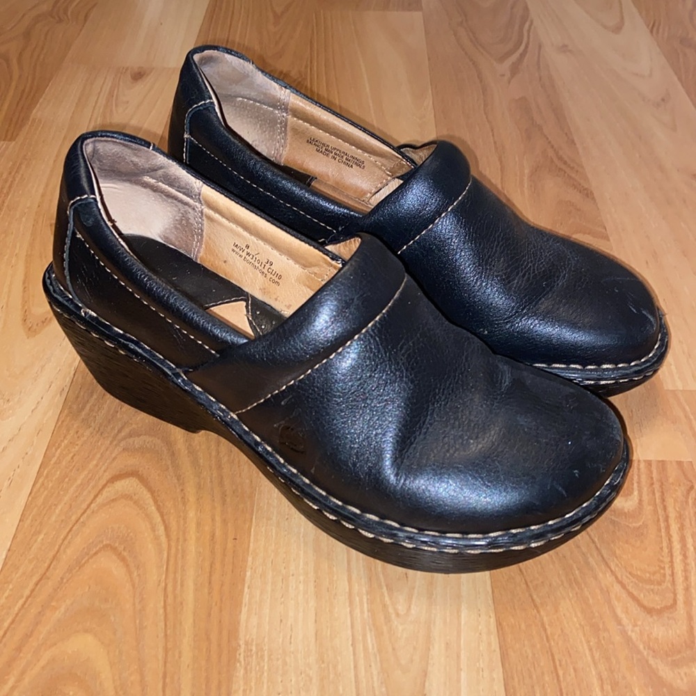 Born Toby Duo wedge heel clog in black